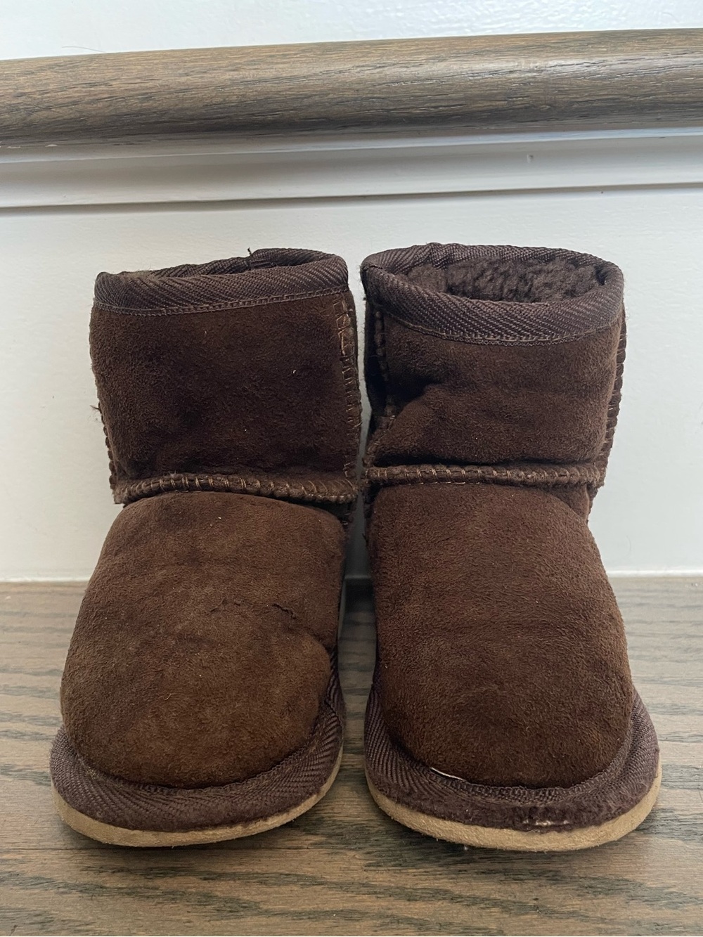 UGG Brown Suede Classic Short Boots SZ 9-10 T